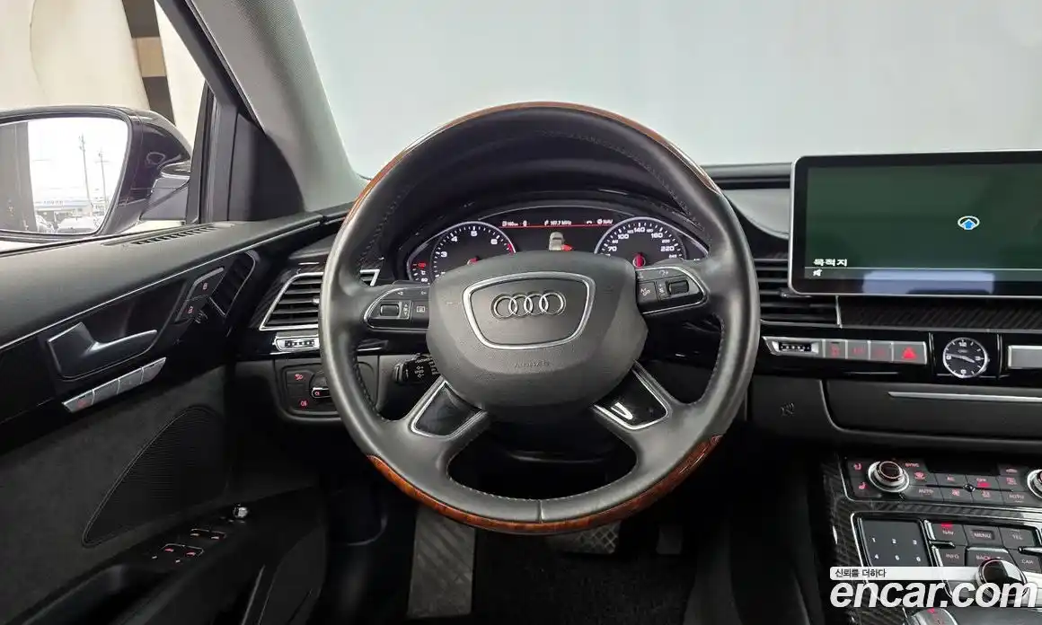 Audi A8 2013 3.0 гидро в Москве № 325537, фото 13
