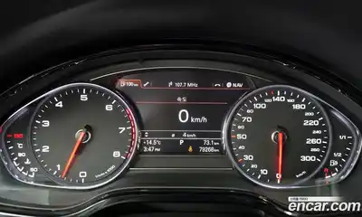 Audi A8 2013 3.0 гидро в Москве № 325537, миниатюра 8