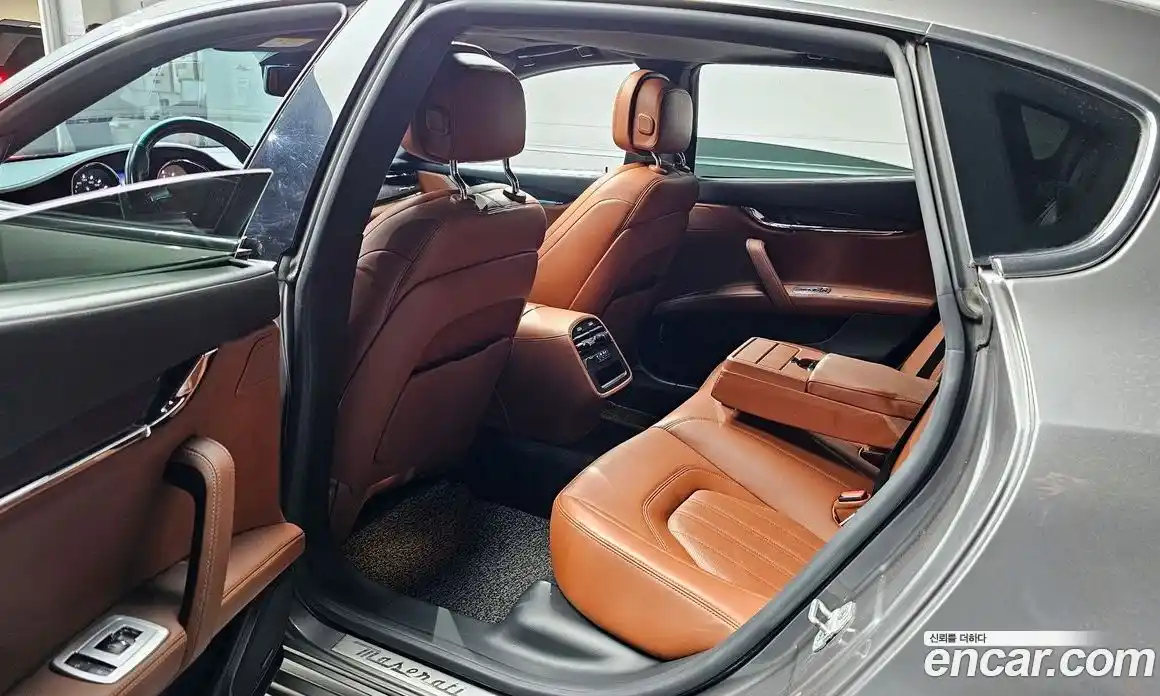 Maserati Quattroporte 2016 3.0 гидро в Москве № 331092, фото 11