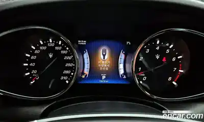 Maserati Quattroporte 2016 3.0 гидро в Москве № 331092, миниатюра 8