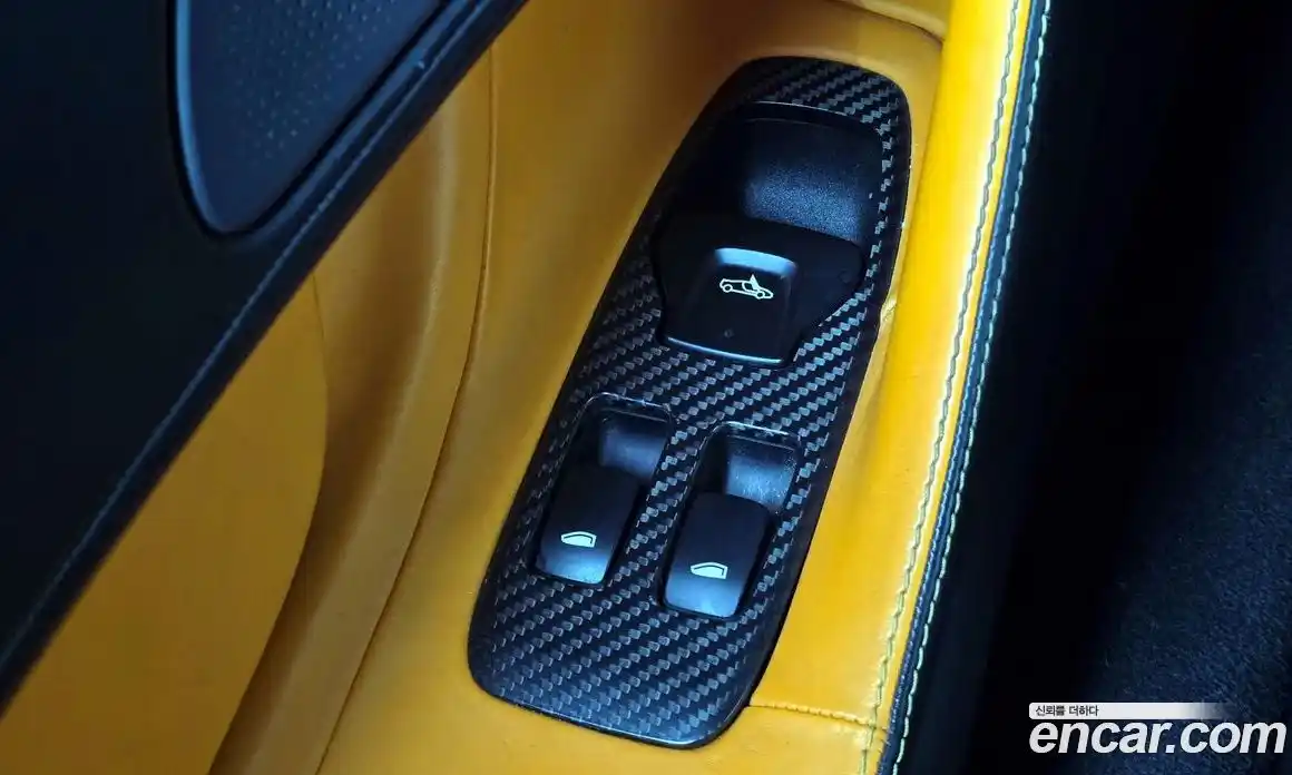 McLaren 570S 2017 3.8 гидро в Москве № 353836, фото 16