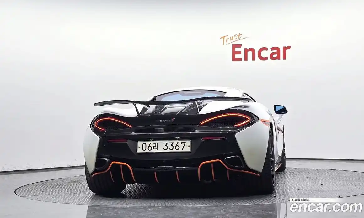 McLaren 570S 2017 3.8 гидро в Москве № 353836, фото 4