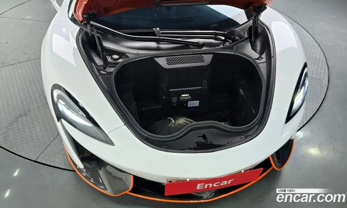 McLaren 570S 2017 3.8 гидро в Москве № 353836, фото 6