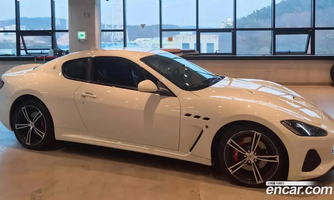 Maserati GranTurismo 2018 4.7 гидро в Москве № 363727, фото 6