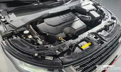 Land Rover Range-Rover Evoque 2025 2.0 гидро в Москве № 374660, миниатюра 5