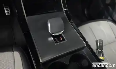 Land Rover Range-Rover Evoque 2025 2.0 гидро в Москве № 374660, миниатюра 8