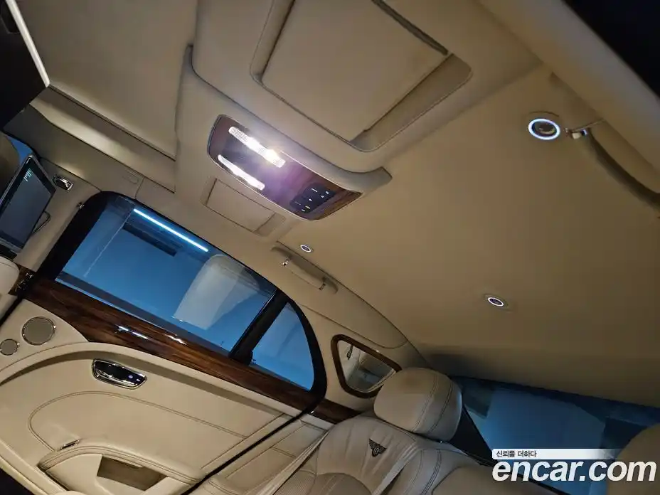 Bentley Mulsanne 2017 6.8 гидро в Москве № 387293, фото 18