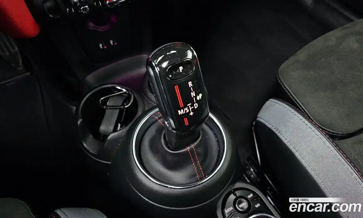 Mini Cooper 2020 2.0 гидро в Москве № 392707, фото 9