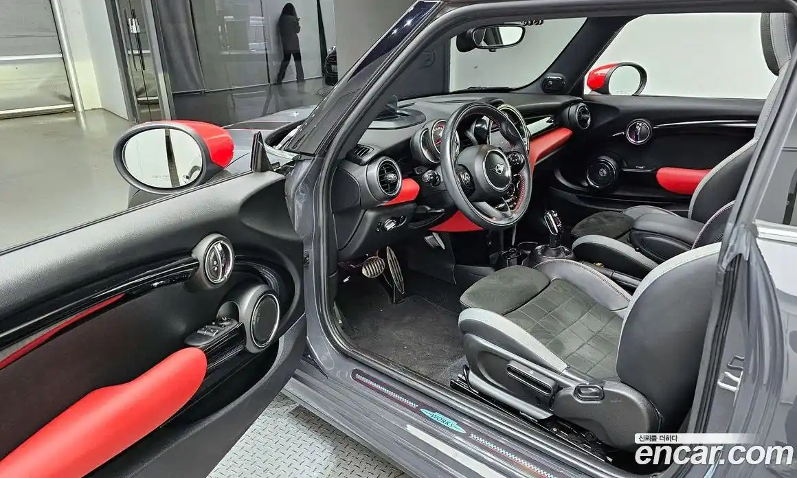 Mini Cooper 2020 2.0 гидро в Москве № 392707, фото 10