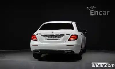 Mercedes-Benz E-Class 2019 2.0 гидро в Москве № 412951, миниатюра 4