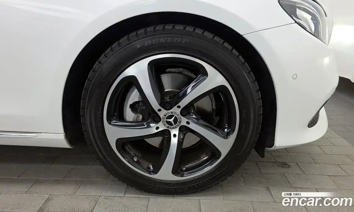 Mercedes-Benz E-Class 2019 2.0 гидро в Москве № 412951, фото 5