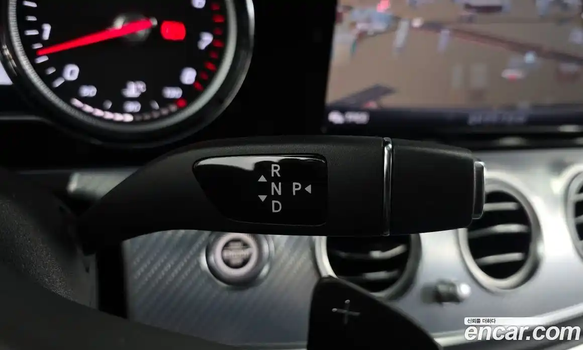 Mercedes-Benz E-Class 2019 2.0 гидро в Москве № 412951, фото 9