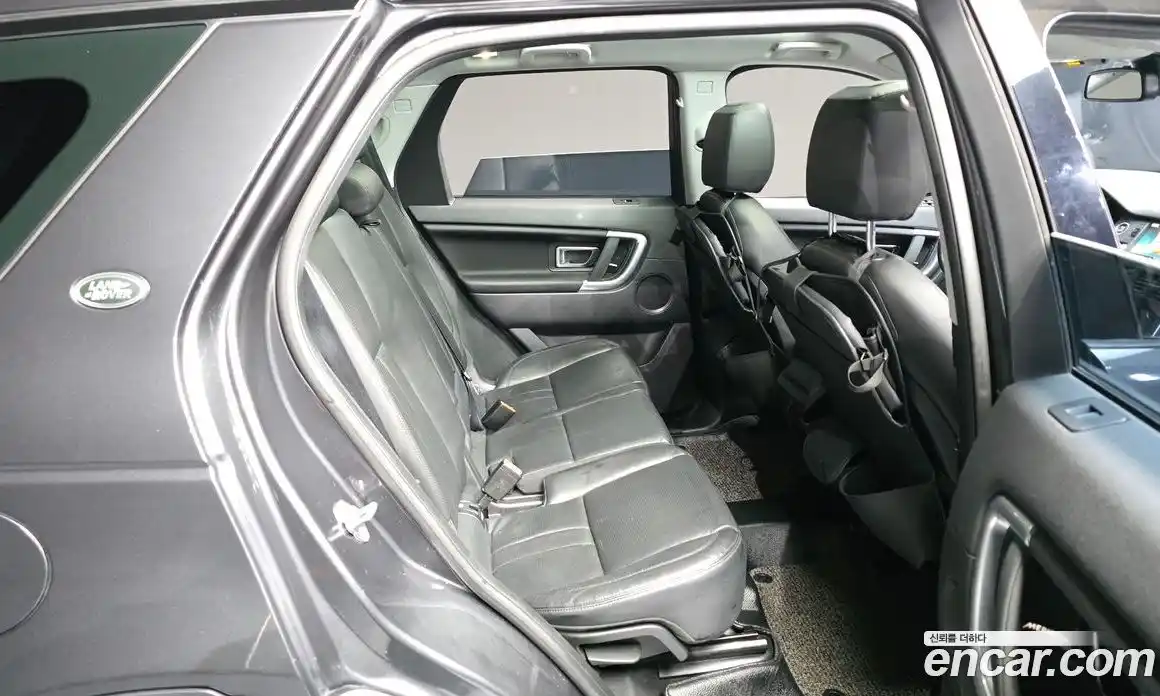 Land Rover Discovery Sport 2018 2.0 гидро в Москве № 471284, фото 12