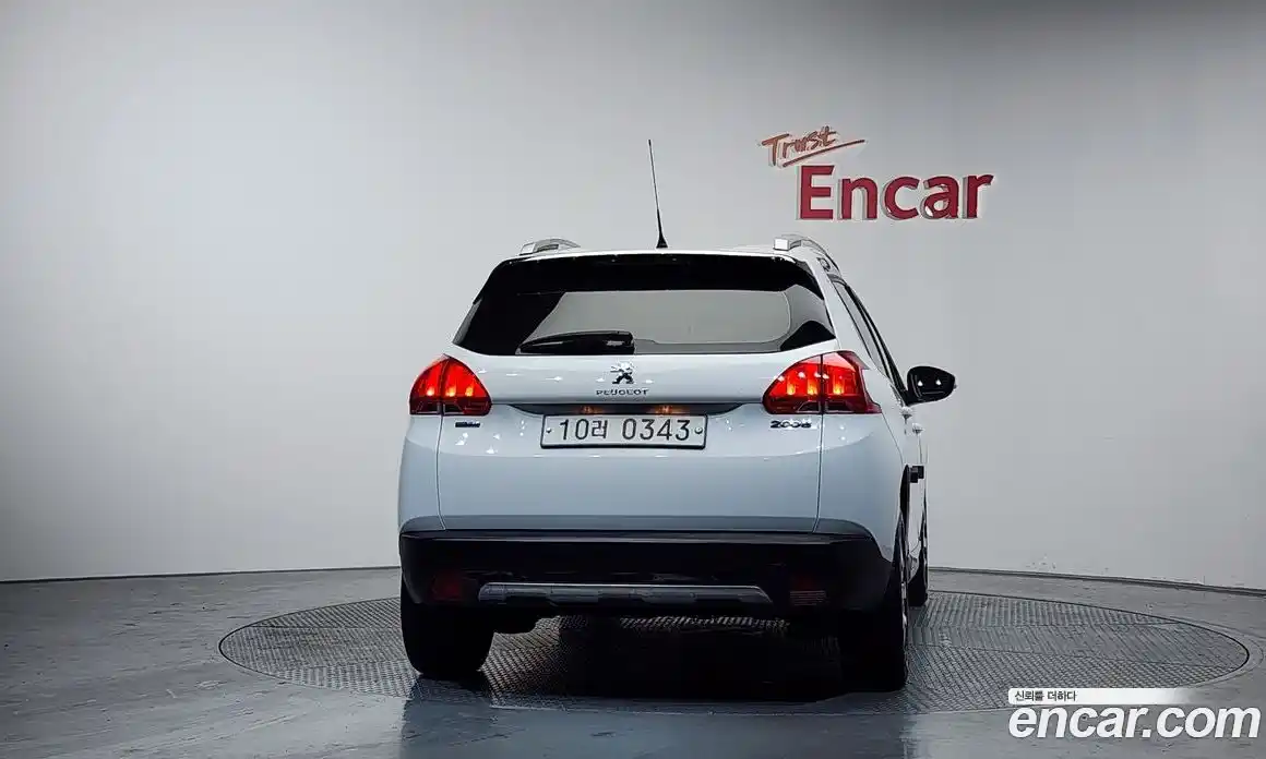 Peugeot 2008 2016 1.6 гидро в Москве № 500507, фото 4