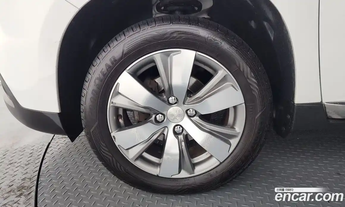 Peugeot 2008 2016 1.6 гидро в Москве № 500507, фото 5