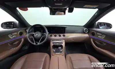Mercedes-Benz E-Class 2022 2.0 гидро, миниатюра 7