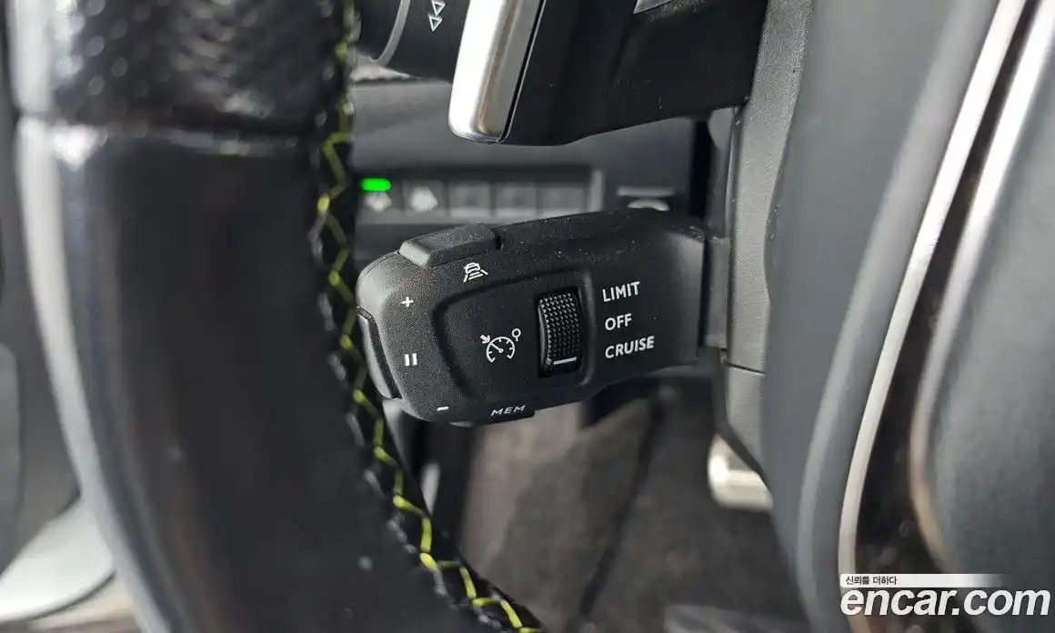 Peugeot 2008 2021 1.5 гидро в Москве № 547917, фото 18