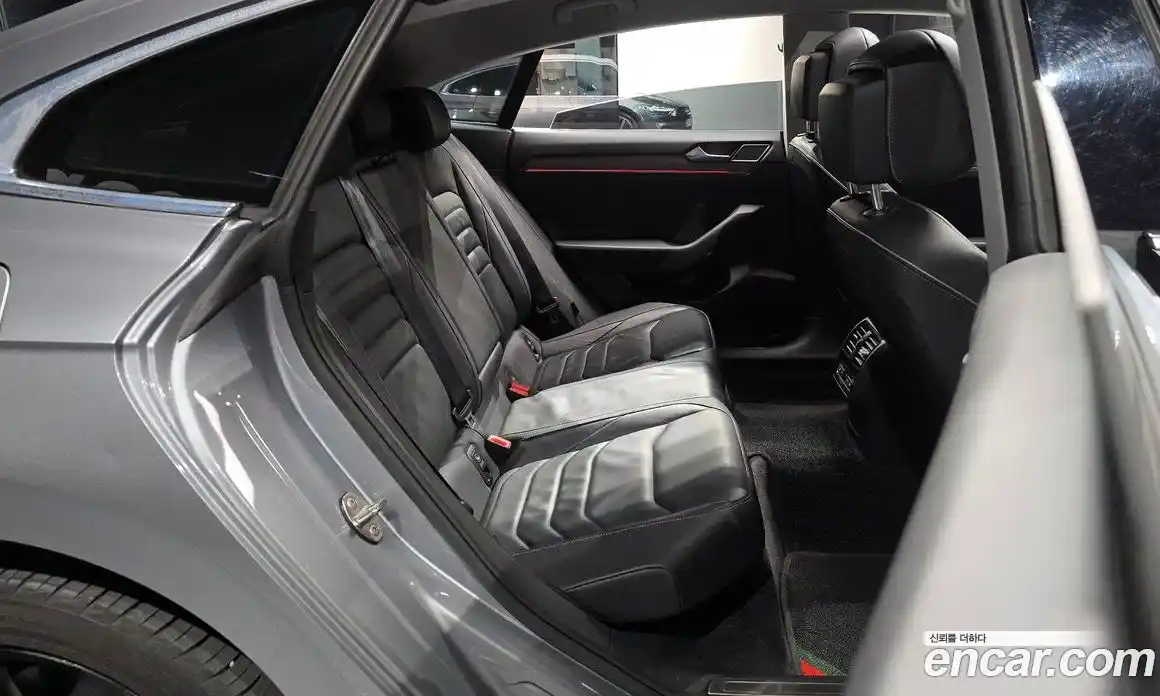 Volkswagen Arteon 2019 2.0 гидро в Москве № 595589, фото 12