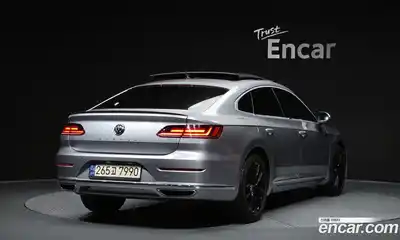 Volkswagen Arteon 2019 2.0 гидро в Москве № 595589, миниатюра 2