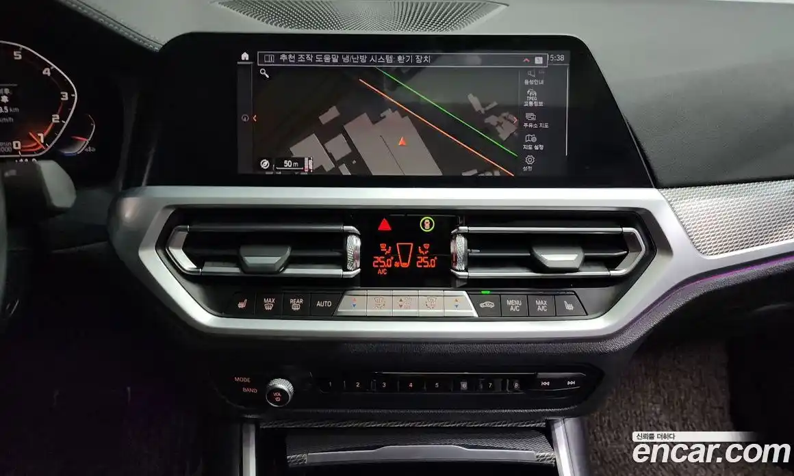BMW 3-Series 2019 2.0 гидро в Москве, фото 14