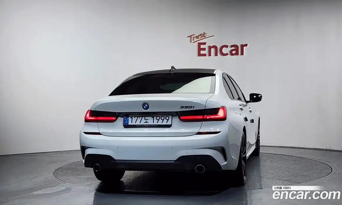 BMW 3-Series 2019 2.0 гидро в Москве, фото 4