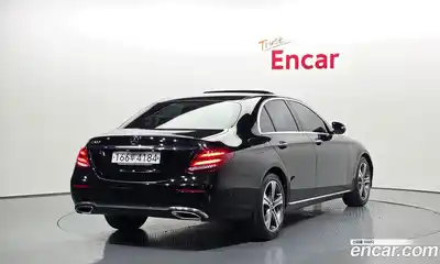 Mercedes-Benz E-Class 2020 2.0 гидро, миниатюра 2