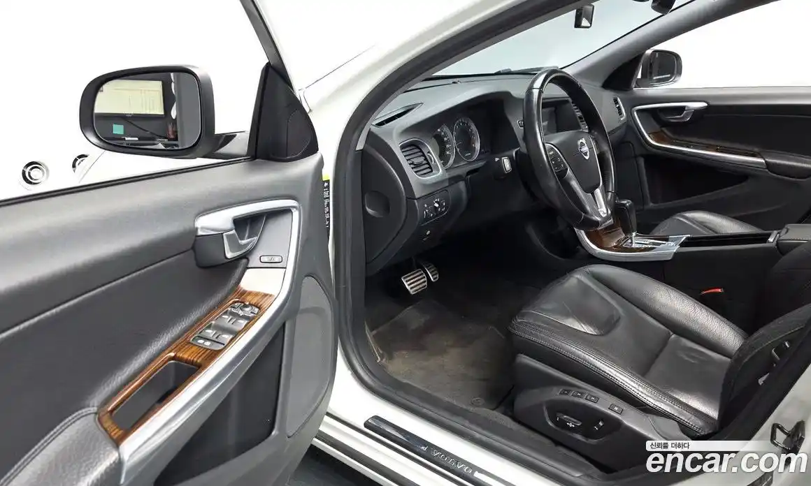 Volvo S60 2011 2.5 гидро в Москве № 801982, фото 11