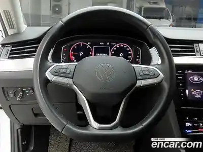Volkswagen Passat 2022 2.0 гидро в Москве № 803027, миниатюра 7