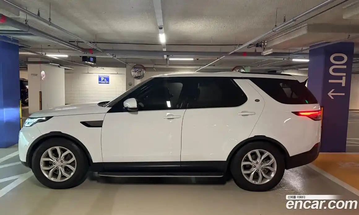 Land Rover Discovery 2019 2.0 гидро в Москве № 825147, фото 3