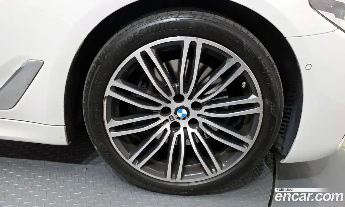 BMW 5-Series 2020 2.0 гидро в Москве № 858446, фото 4