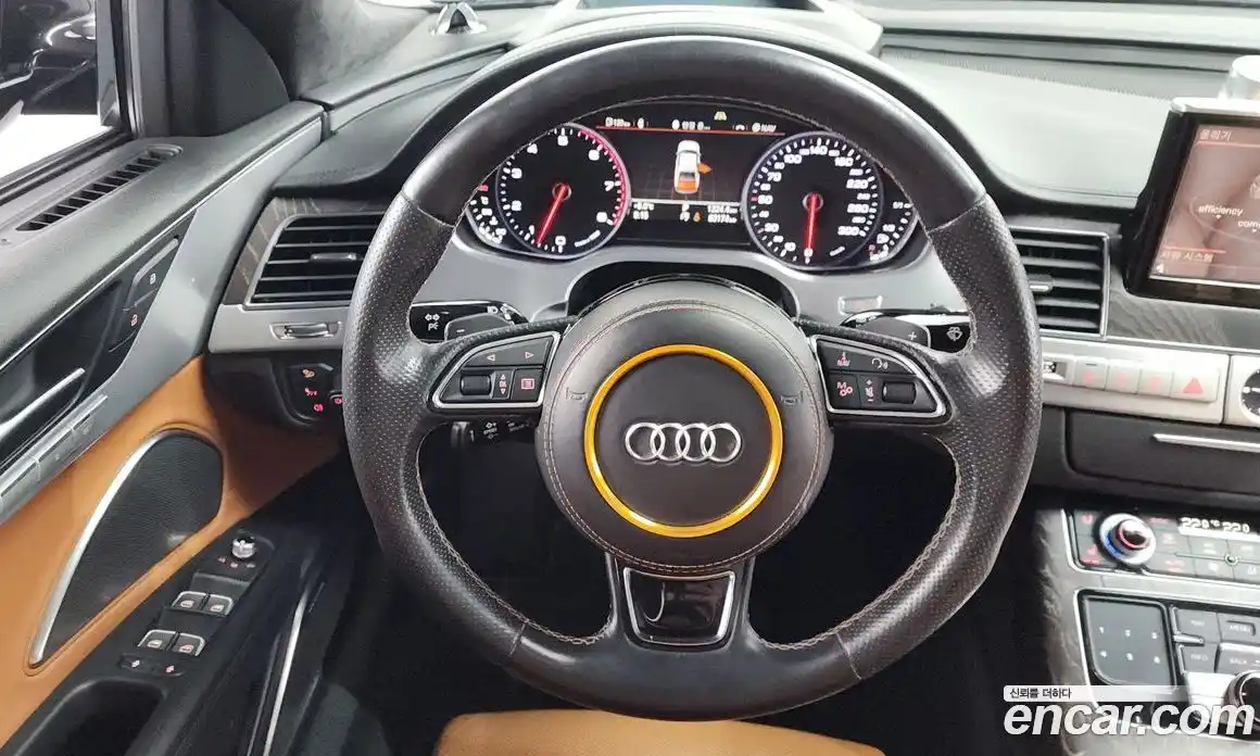 Audi A8 2016 4.0 Автомат в Москве № 859870, фото 13