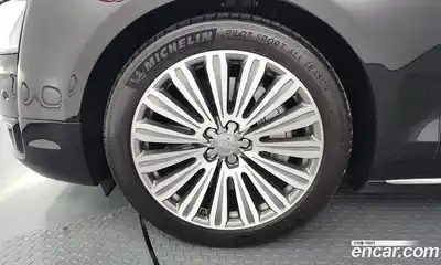 Audi A8 2016 4.0 Автомат в Москве № 859870, миниатюра 5