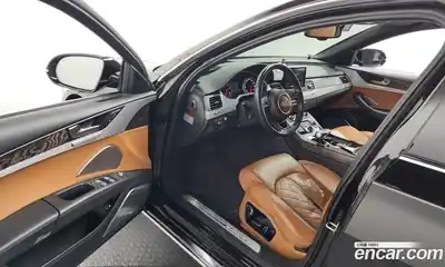 Audi A8 2016 4.0 Автомат в Москве № 859870, миниатюра 10