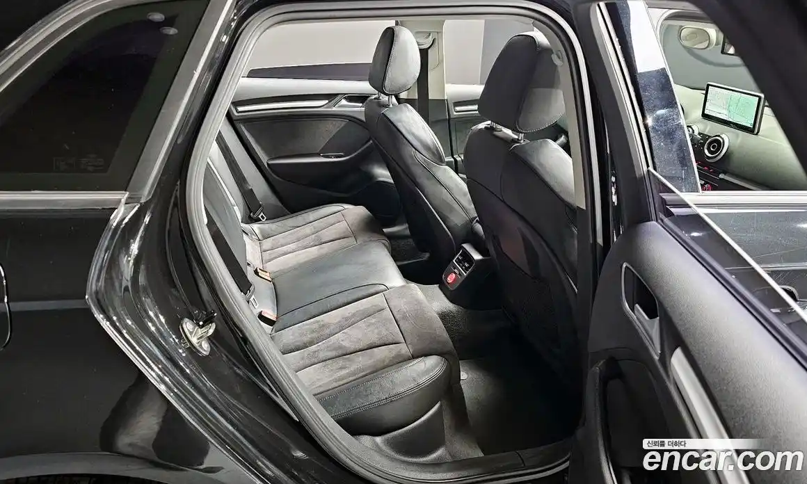 Audi A3 2015 2.0 гидро в Москве № 859880, фото 12