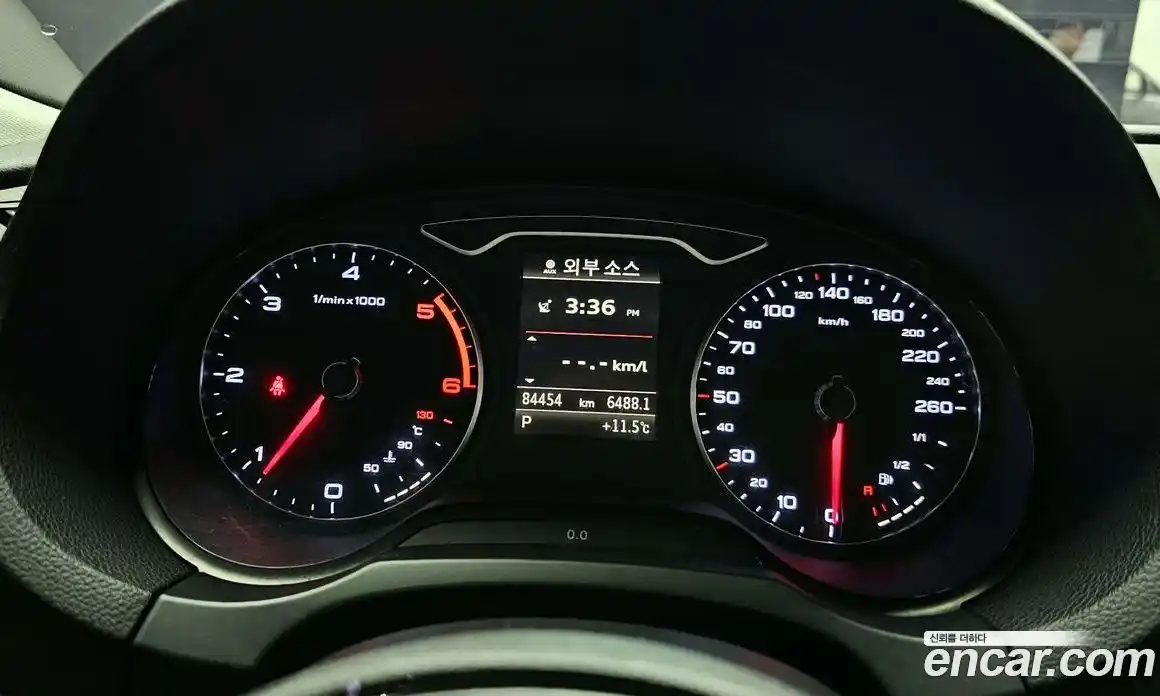Audi A3 2015 2.0 гидро в Москве № 859880, фото 8