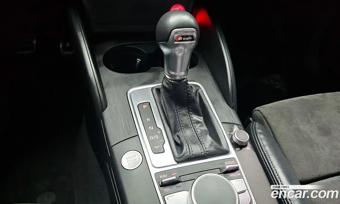 Audi A3 2015 2.0 гидро в Москве № 859880, фото 9