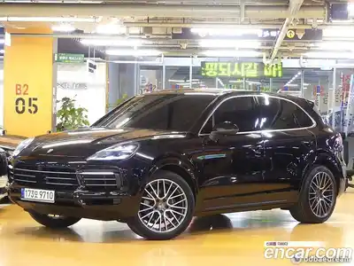 Porsche Cayenne, 2021