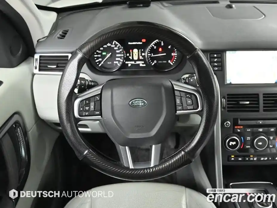 Land Rover Discovery Sport 2016 2.0 гидро в Москве № 861361, фото 12