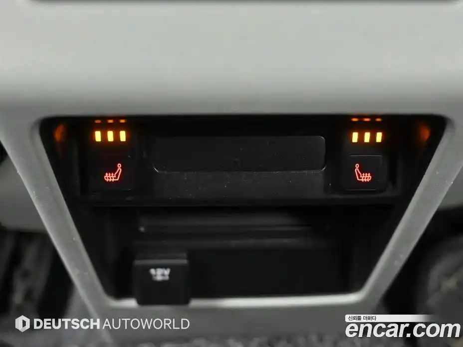 Land Rover Discovery Sport 2016 2.0 гидро в Москве № 861361, фото 15