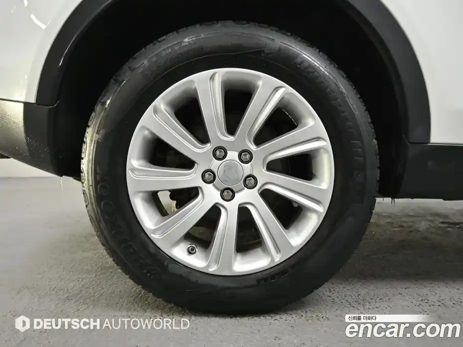 Land Rover Discovery Sport 2016 2.0 гидро в Москве № 861361, фото 4