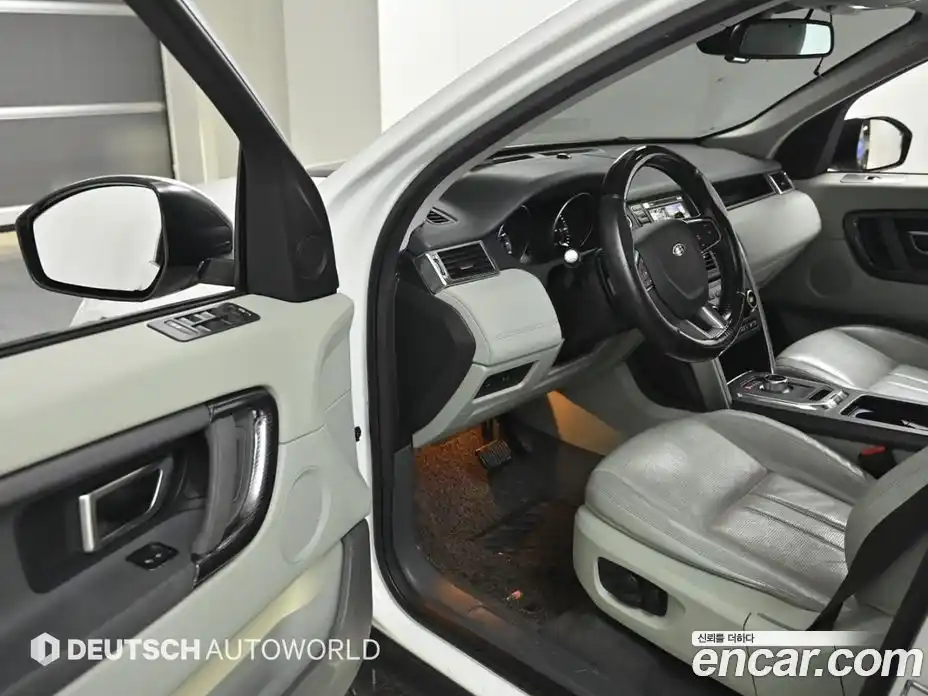 Land Rover Discovery Sport 2016 2.0 гидро в Москве № 861361, фото 10