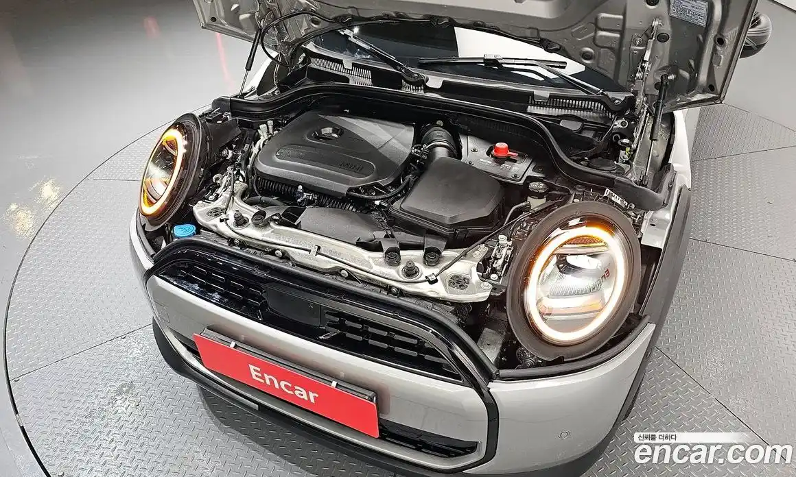 Mini Cooper 2025 2.0 гидро в Москве № 861397, фото 6