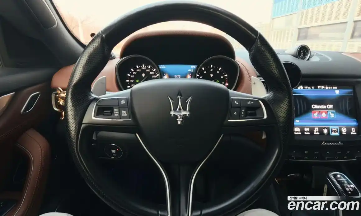 Maserati Levante 2020 3.0 гидро в Москве № 863486, фото 13