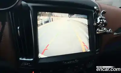 Maserati Levante 2020 3.0 гидро в Москве № 863486, миниатюра 9