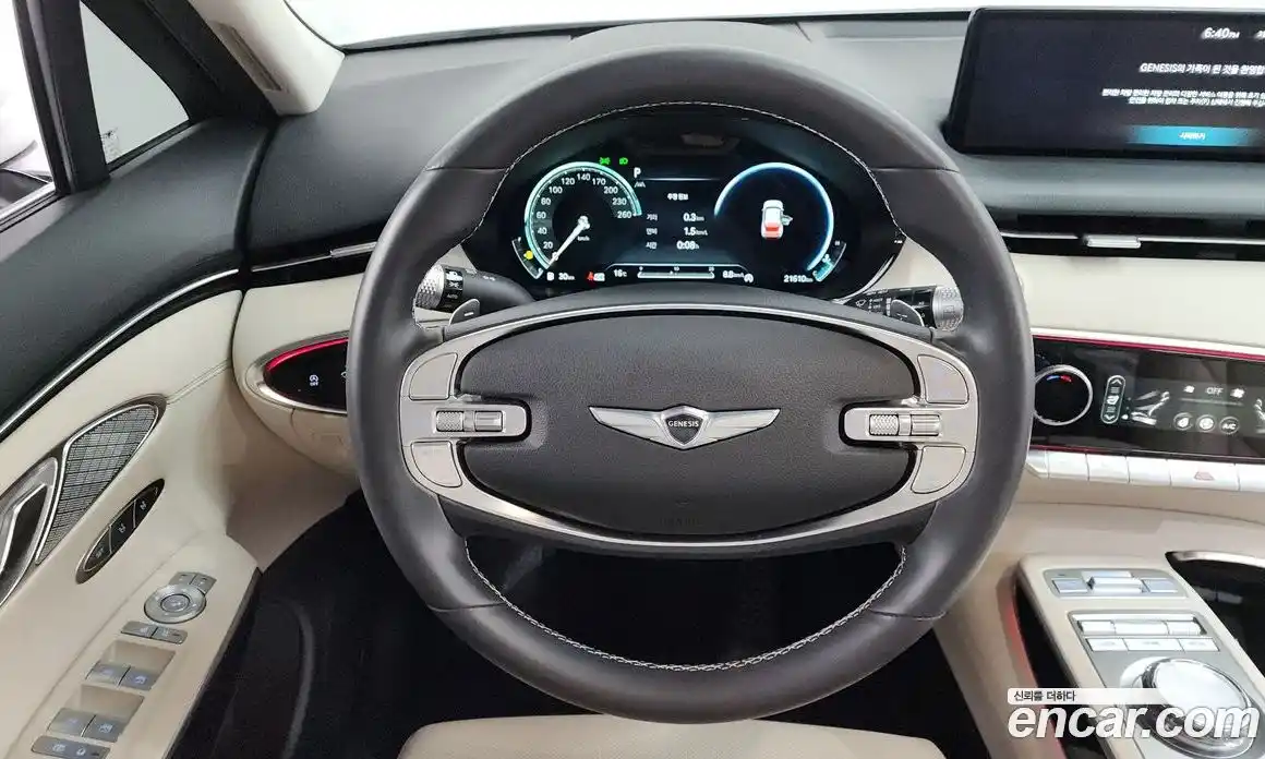 Genesis GV70 2023 2.5 Автомат в Москве № 888526, фото 13