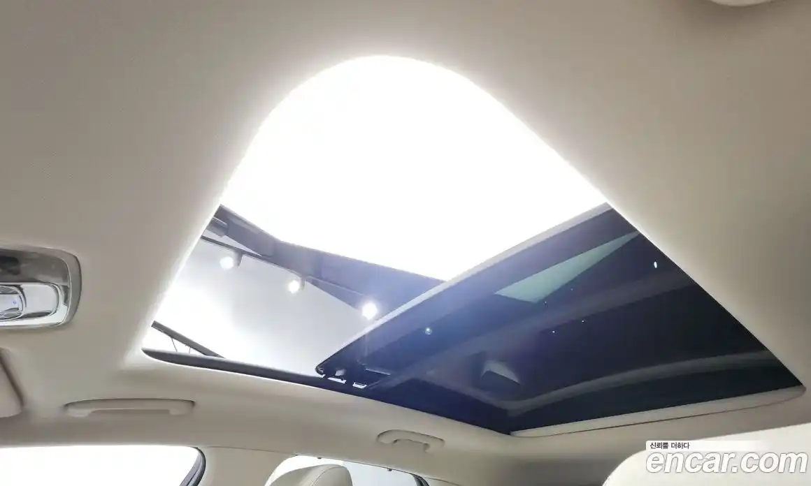 Genesis GV70 2023 2.5 Автомат в Москве № 888526, фото 18