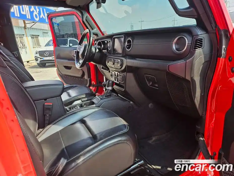 Jeep Wrangler 2021 2.0 гидро в Москве № 896670, фото 18