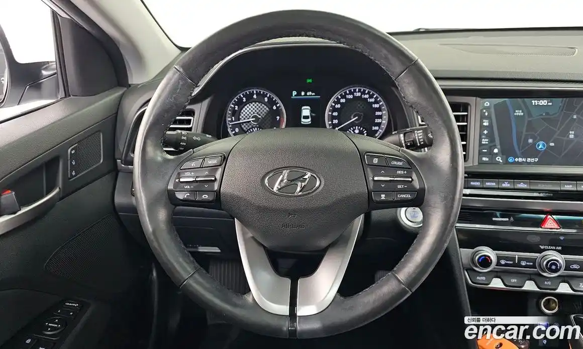 Hyundai Avante 2019 1.6 гидро в Москве № 926390, фото 13