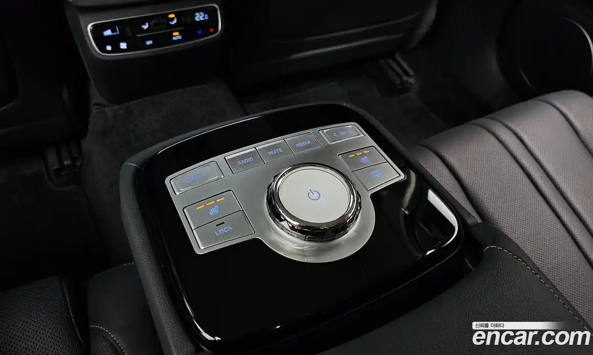 Genesis G80 2023 2.5 Автомат в Москве № 930981, фото 19