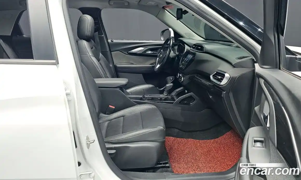 Chevrolet TrailBlazer 2020 1.3 гидро в Москве, фото 10